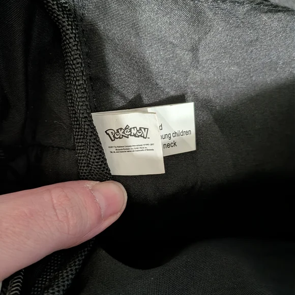 Pikachu & Friends Mini Backpack - Picture 5 of 6